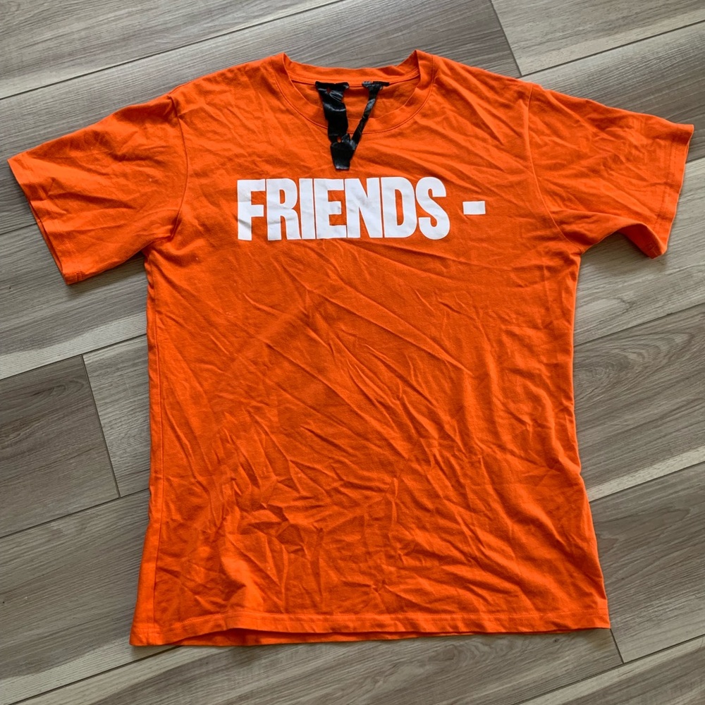 - “Friends” VLONE shirt